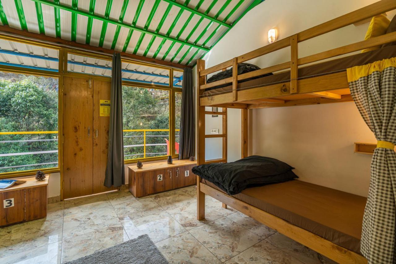 The Hosteller Mussoorie By The Streamside, Kempty Bagian luar foto