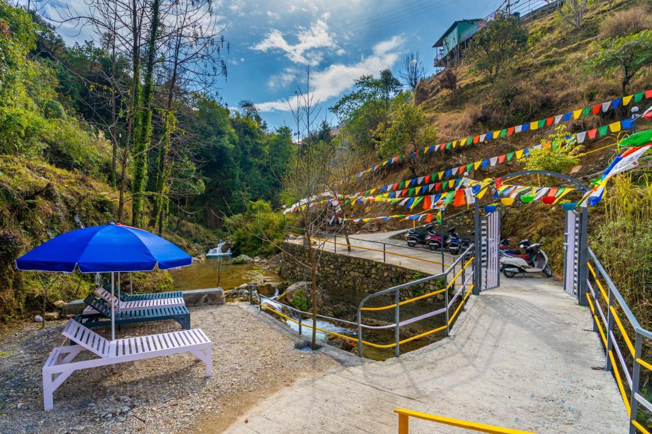 The Hosteller Mussoorie By The Streamside, Kempty Bagian luar foto