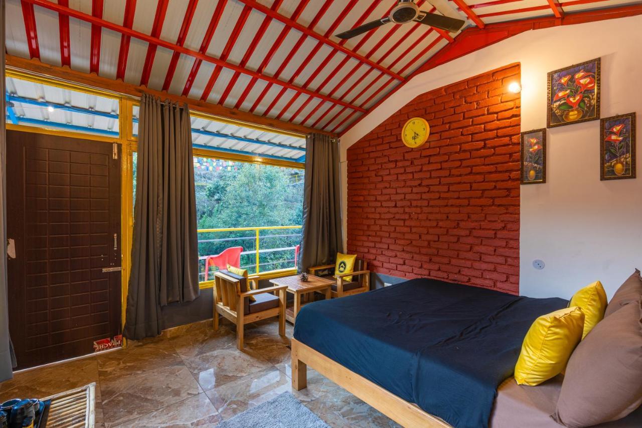 The Hosteller Mussoorie By The Streamside, Kempty Bagian luar foto