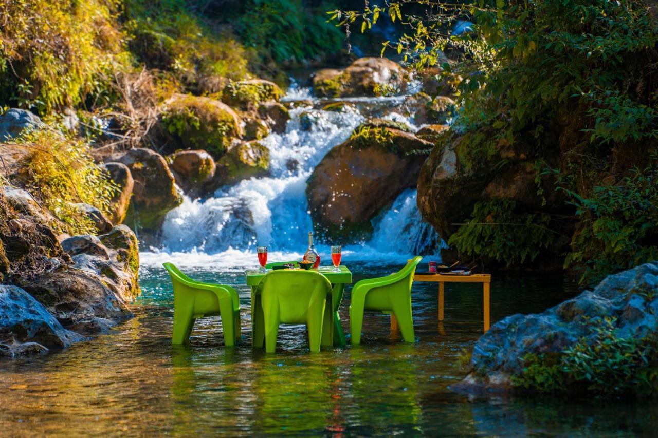 The Hosteller Mussoorie By The Streamside, Kempty Bagian luar foto