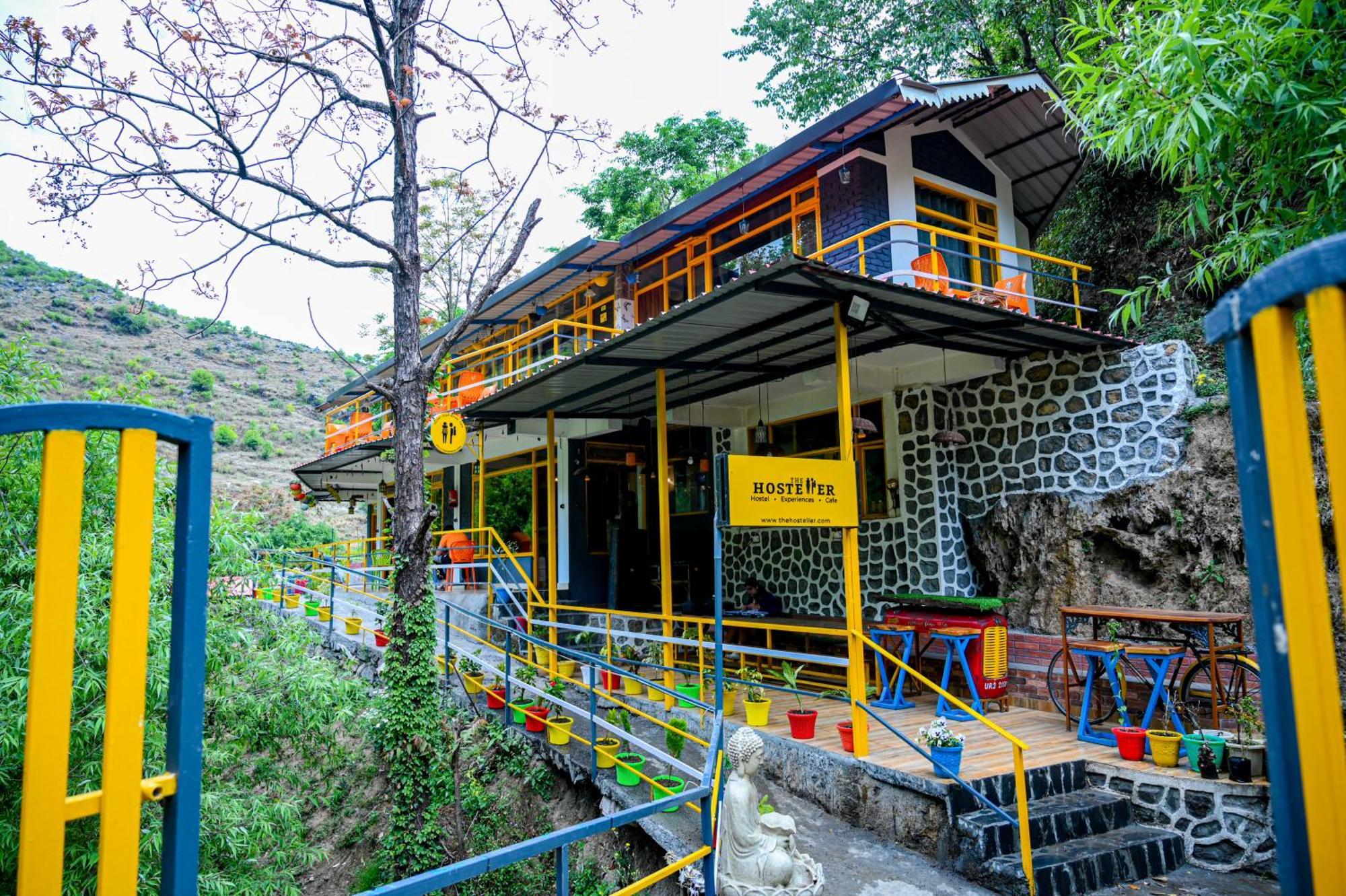 The Hosteller Mussoorie By The Streamside, Kempty Bagian luar foto